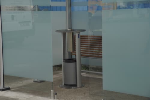 BIK TEC Table pour fumeurs Design Line